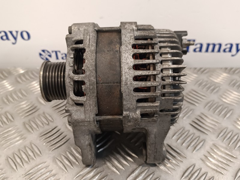 Recambio de alternador para renault megane iii coupe 1.4 tce referencia OEM IAM 231000024R 231000024RA A002TX0481