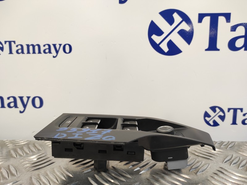 Recambio de mando elevalunas delantero izquierdo para cupra formentor km (fm6) referencia OEM IAM 5G0959857E  