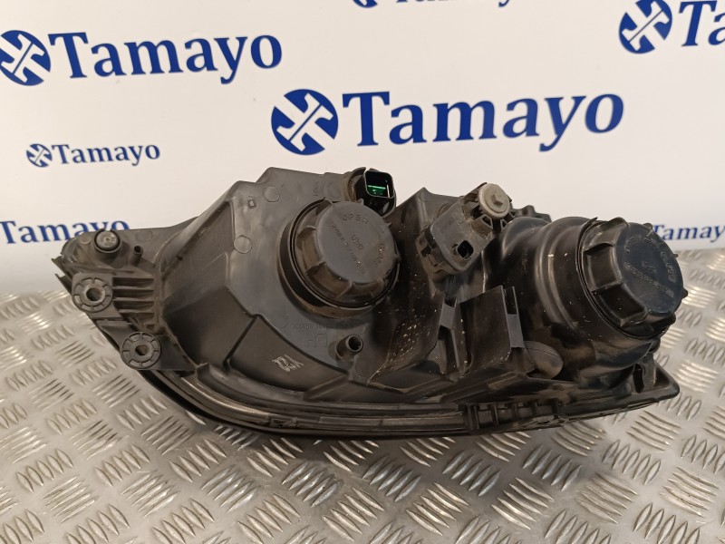 Recambio de faro izquierdo para kia sorento 2.5 crdi referencia OEM IAM   