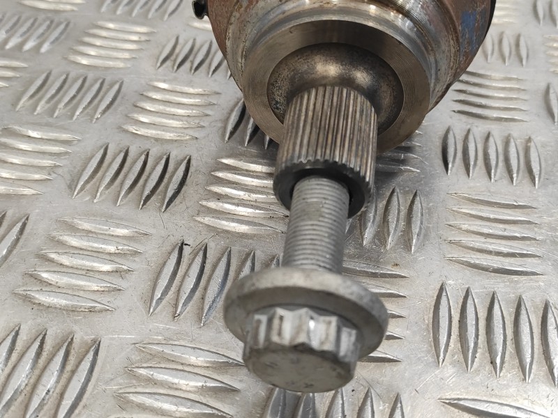 Recambio de transmision delantera izquierda para cupra formentor km (fm6) referencia OEM IAM 3Q0407271AB  