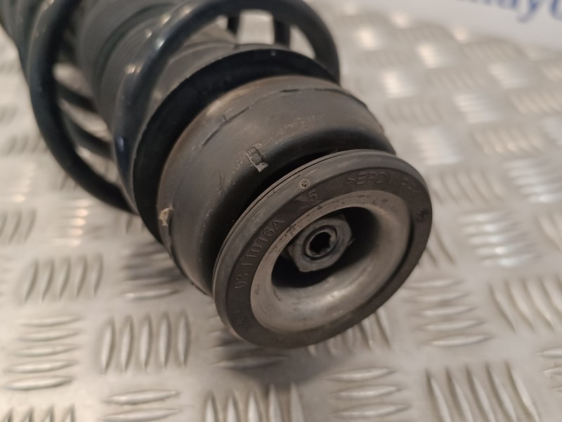 Recambio de amortiguador delantero izquierdo para volkswagen polo (6r1) 1.6 tdi referencia OEM IAM 6R0413031AJ  