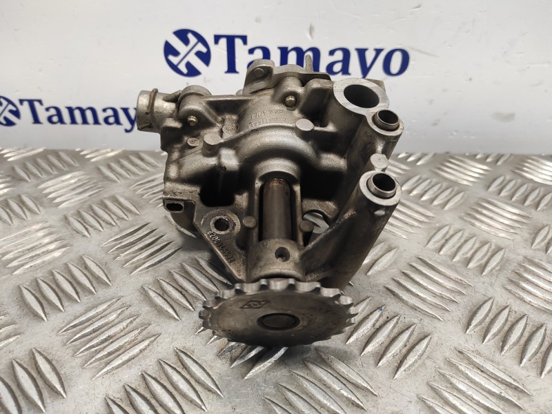 Recambio de bomba aceite para renault koleos referencia OEM IAM 8200345633 8200345757 8200346592
