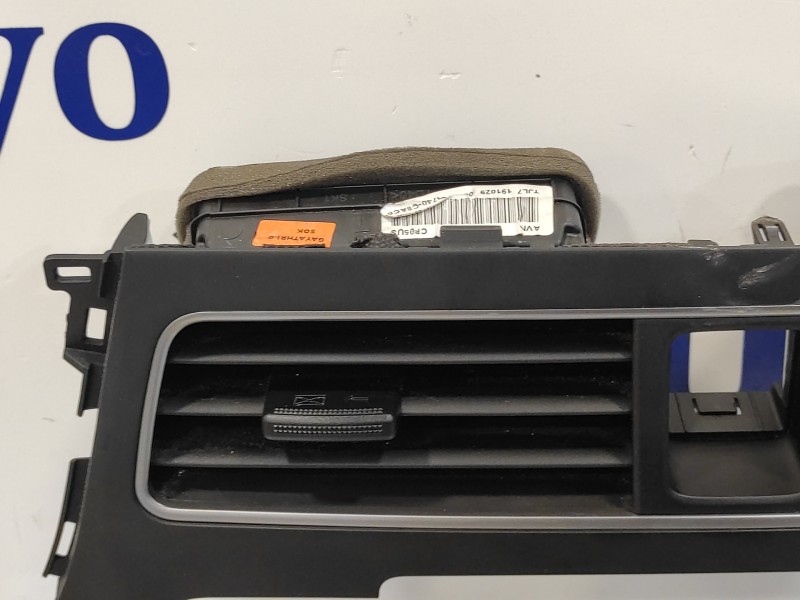 Recambio de rejilla aireadora para hyundai i20 active 1.0 tgdi cat referencia OEM IAM 84740C8AC0  97410C8100