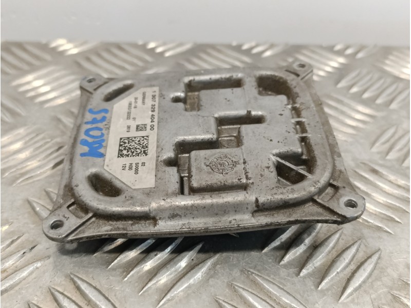 Recambio de centralita faros xenon para peugeot 308 1.6 blue-hdi fap referencia OEM IAM 130732940400  10EEG122222