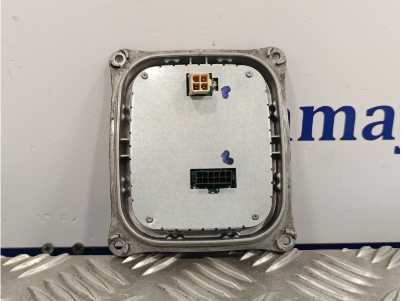Recambio de centralita faros xenon para peugeot 308 1.6 blue-hdi fap referencia OEM IAM 130732940400  10EEG122222