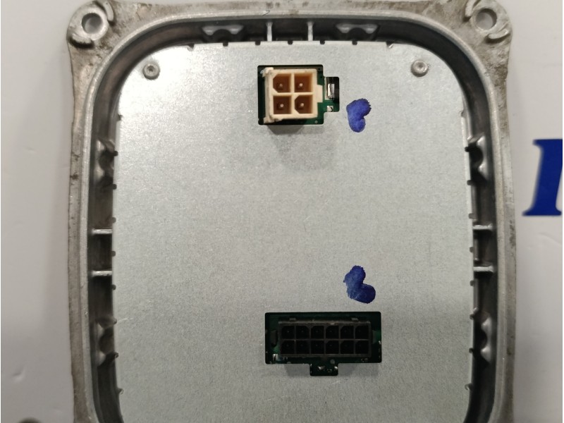 Recambio de centralita faros xenon para peugeot 308 1.6 blue-hdi fap referencia OEM IAM 130732940400  10EEG122222