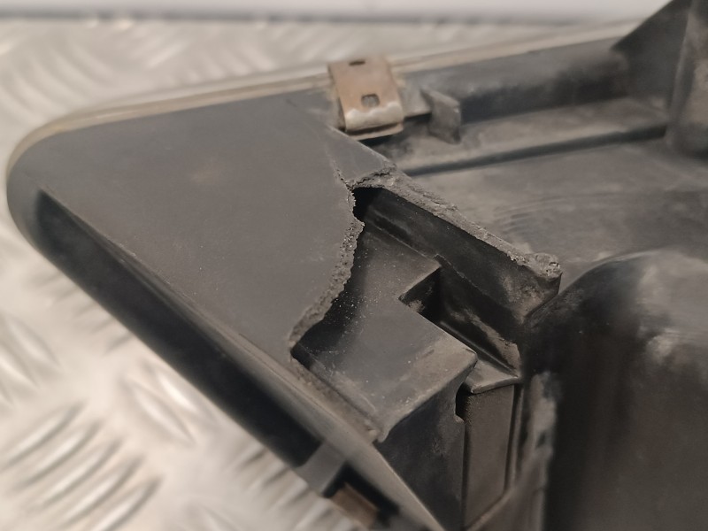 Recambio de faro izquierdo para mazda 6 berlina (gg) 2.0 diesel cat referencia OEM IAM   