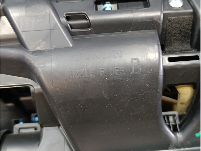 Recambio de salpicadero para subaru xv (g5) sport plus referencia OEM IAM S16600620 66100FL020 66100FL010