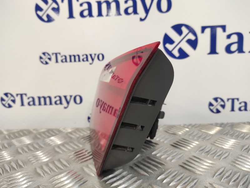 Recambio de piloto trasero derecho porton para bmw serie 5 lim. (f10) referencia OEM IAM 63217203226  17349002