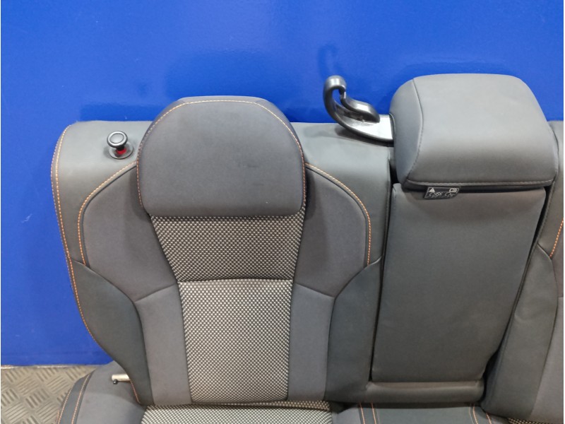 Recambio de juego asientos completo para subaru xv (g5) sport plus referencia OEM IAM   