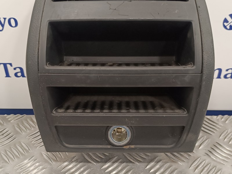 Recambio de rejilla aireadora para bmw serie 5 lim. (f10) referencia OEM IAM 64229158312  07623001