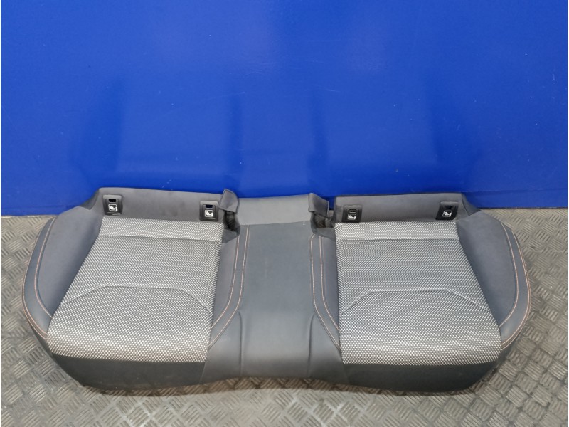 Recambio de juego asientos completo para subaru xv (g5) sport plus referencia OEM IAM   