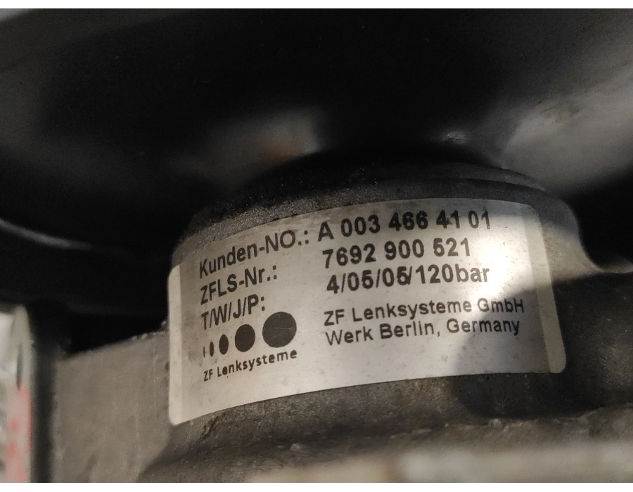 Recambio de bomba direccion para mercedes-benz clase slk (w171) roadster 1.8 cat referencia OEM IAM A0034664101  7692900521