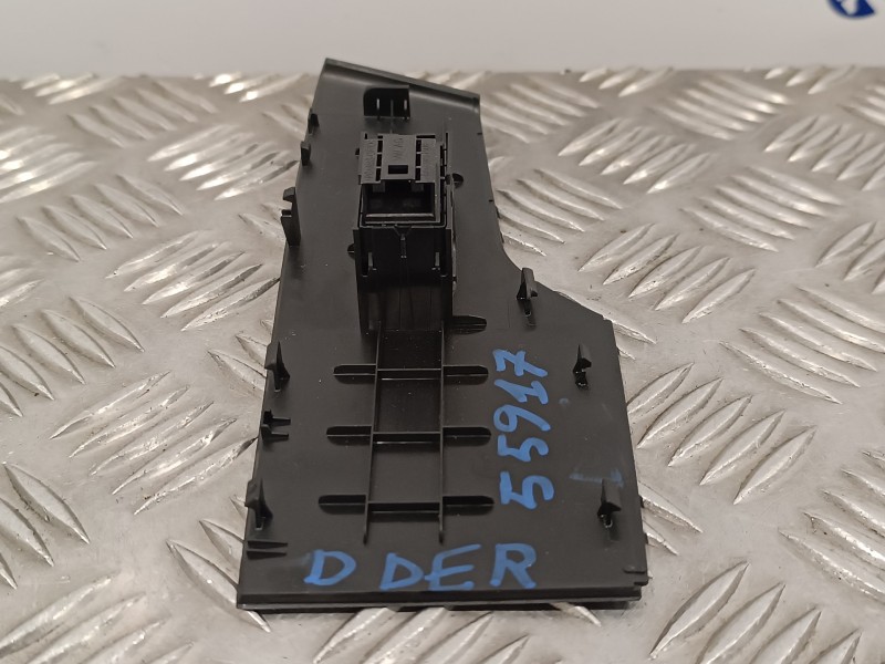 Recambio de mando elevalunas delantero derecho para cupra formentor km (fm6) referencia OEM IAM 6F1867172  