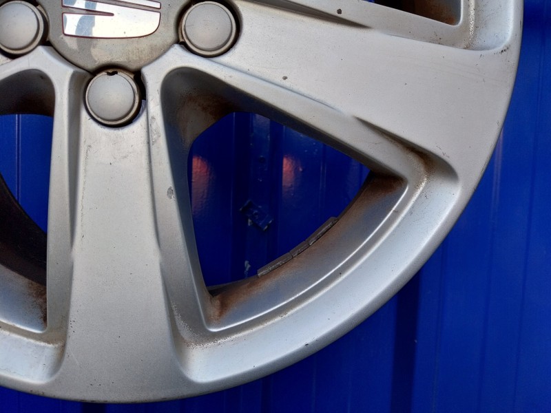 Recambio de llanta para seat ibiza (6l1) 1.9 tdi referencia OEM IAM 6L0601025R  