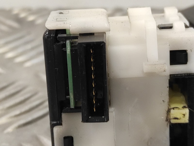 Recambio de mando intermitentes para nissan nv 200 (m20) 1.5 dci cat referencia OEM IAM   