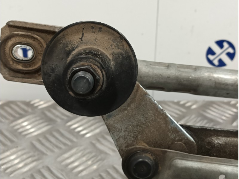 Recambio de motor limpia delantero para kia picanto 1.0 cat referencia OEM IAM   