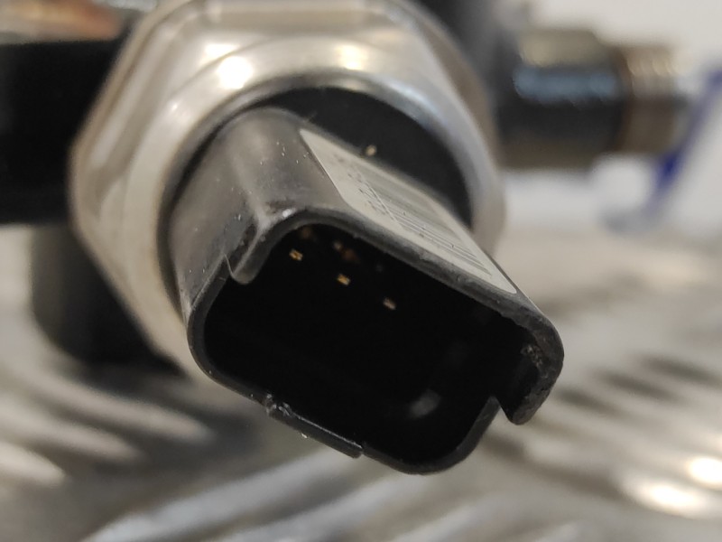 Recambio de rampa inyectora para ford transit connect (tc7) 1.8 tdci cat referencia OEM IAM 4M5Q9D280DB  