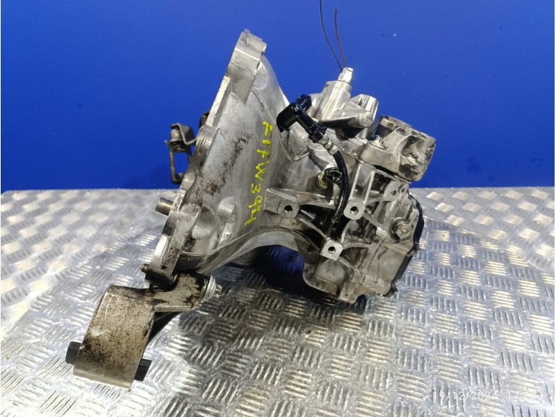 Recambio de caja cambios para opel vectra b berlina 1.8 16v referencia OEM IAM F17W394  