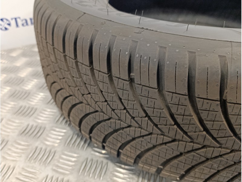 Recambio de neumatico ocasión para » otros... neumaticos goodyear vector 4seasons gen-3 referencia OEM IAM 215/65R16 102H  
