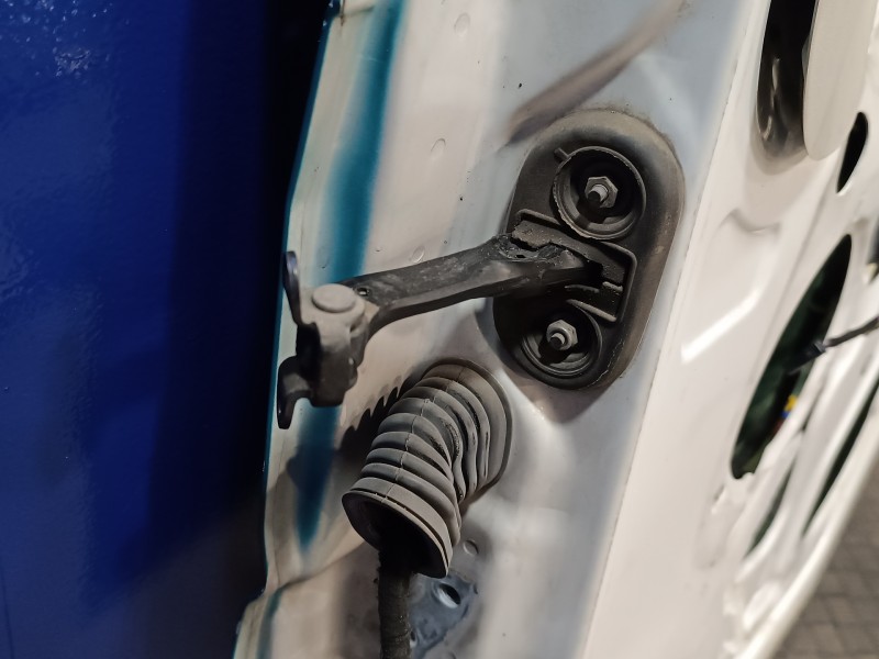 Recambio de puerta delantera derecha para peugeot boxer furgón 2.2 hdi fap cat referencia OEM IAM   