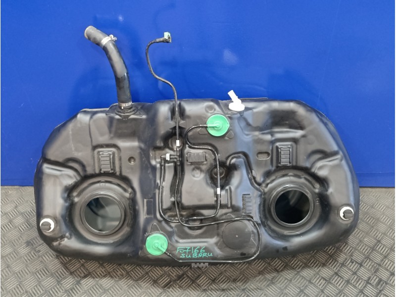 Recambio de deposito combustible para subaru xv (g5) sport plus referencia OEM IAM 42013FL020  42013FL030