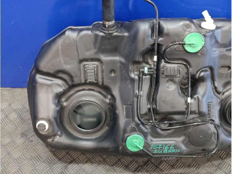 Recambio de deposito combustible para subaru xv (g5) sport plus referencia OEM IAM 42013FL020  42013FL030