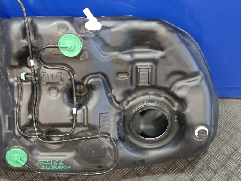 Recambio de deposito combustible para subaru xv (g5) sport plus referencia OEM IAM 42013FL020  42013FL030