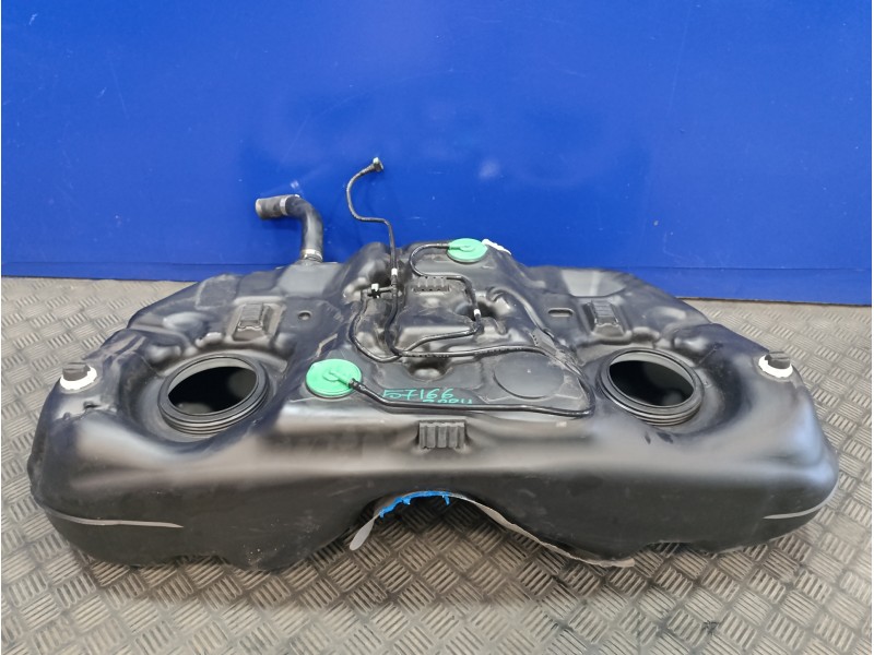 Recambio de deposito combustible para subaru xv (g5) sport plus referencia OEM IAM 42013FL020  42013FL030