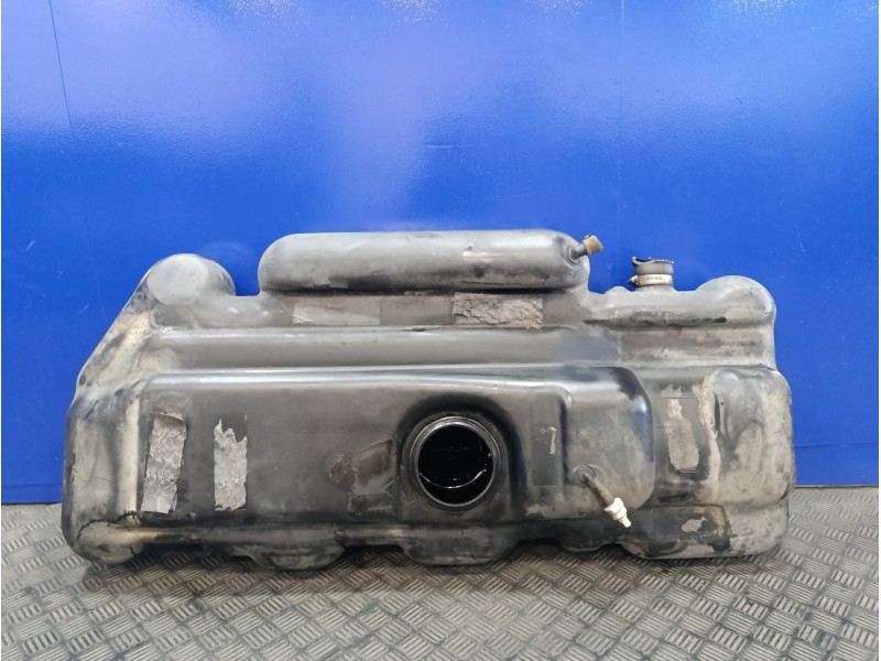 Recambio de deposito combustible para volkswagen lt caja cerrada / combi 2.4 turbodiesel (dv) referencia OEM IAM A9014711998  