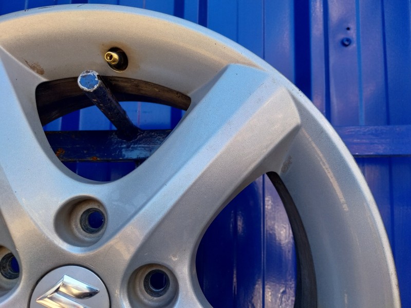 Recambio de llanta para suzuki sx4 rw (ey) 1.9 ddis turbodiesel referencia OEM IAM 4321079J51ZFV  