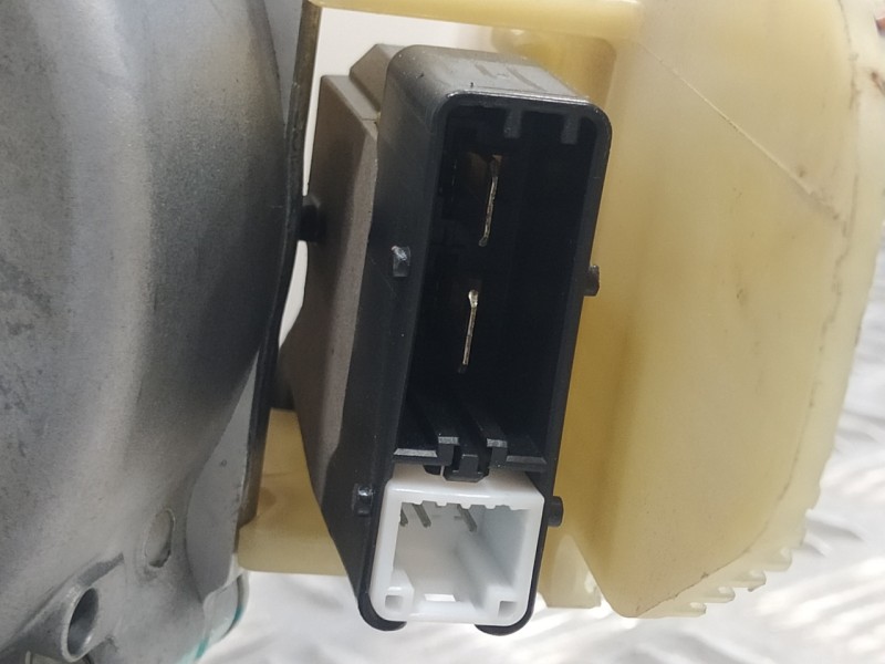 Recambio de columna direccion para renault scenic iii 1.5 dci diesel fap referencia OEM IAM 488103131R EAWCEC060J PW22BD0154Q