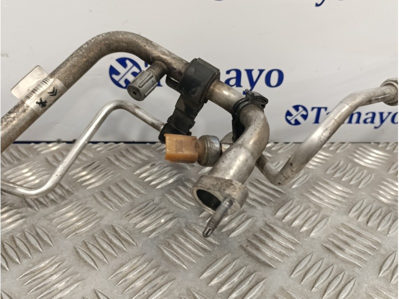 Recambio de tubos aire acondicionado para peugeot 308 1.6 blue-hdi fap referencia OEM IAM 9675102080  