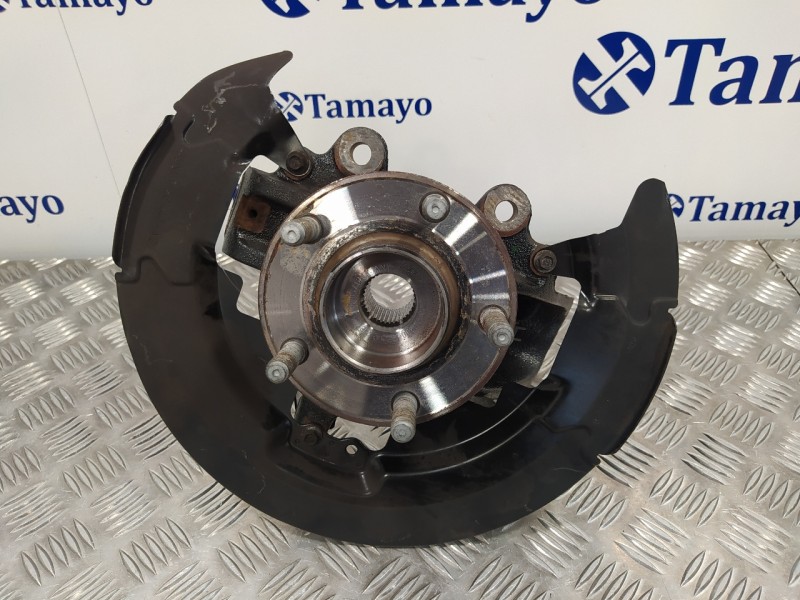 Recambio de mangueta delantera izquierda para volvo c30 1.6 diesel cat referencia OEM IAM 3M513K171  3M513K171BH