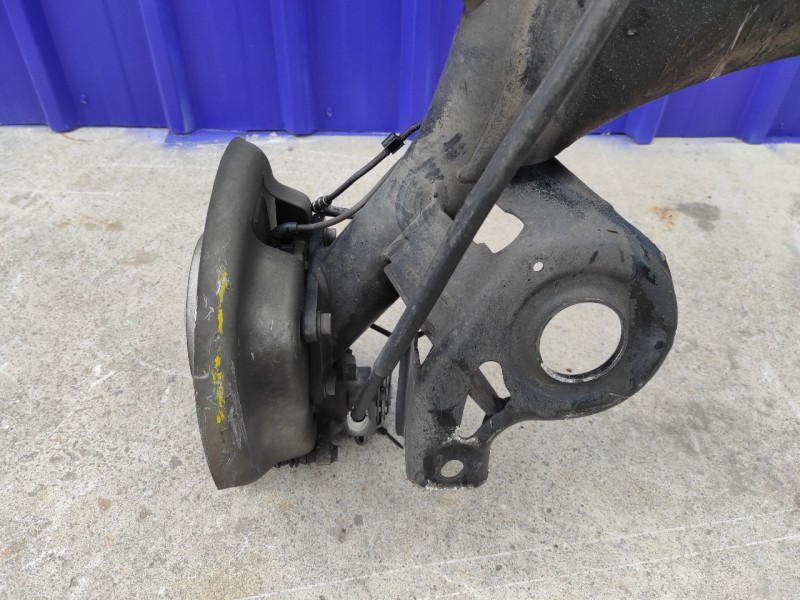 Recambio de puente trasero para peugeot 308 1.6 16v referencia OEM IAM   