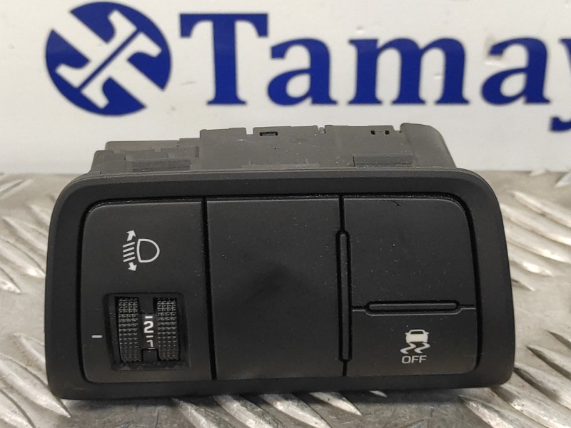 Recambio de mando regulacion faros para hyundai i20 active 1.0 tgdi cat referencia OEM IAM 93300C8050  