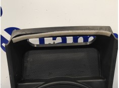 Recambio de molduras delanteras para kia sportage 1.6 cat referencia OEM IAM 846313U010  84631 2