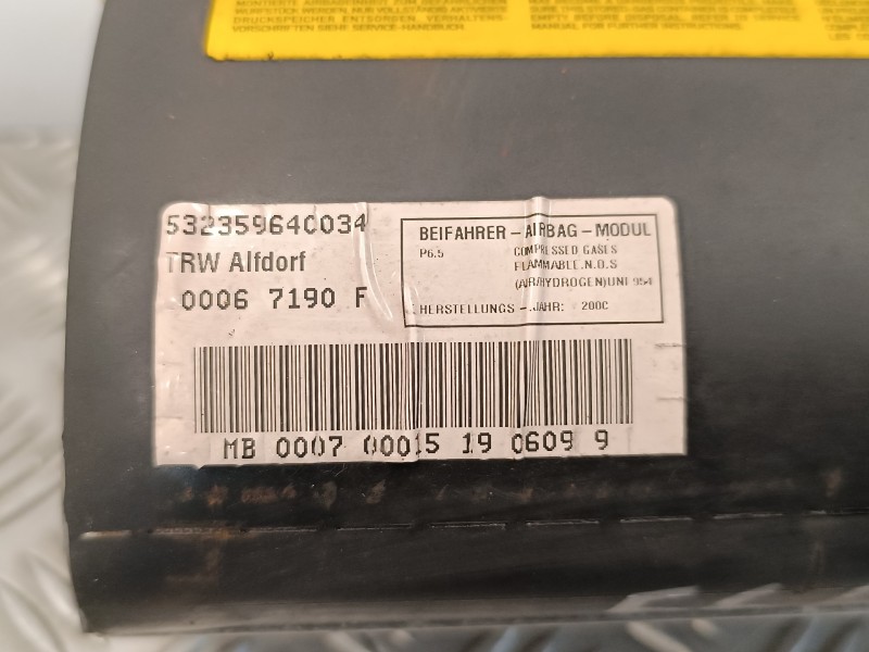 Recambio de airbag delantero derecho para mercedes-benz clase slk (w170) roadster 3.2 cat referencia OEM IAM 2108600805  