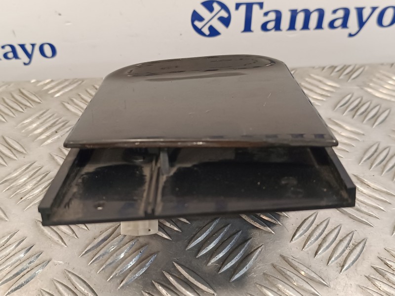 Recambio de cenicero para volkswagen golf iv variant (1j5) 2.0 referencia OEM IAM 1J0857961G  