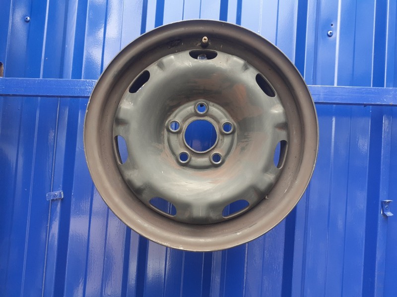 Recambio de llanta para skoda fabia (5j2 ) 1.2 referencia OEM IAM 607601027A  