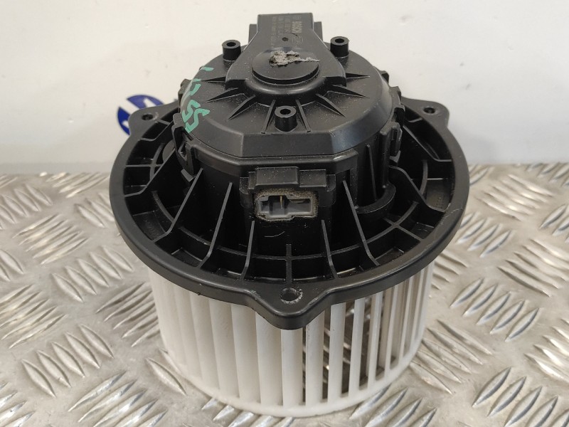 Recambio de motor calefaccion para hyundai i20 active 1.0 tgdi cat referencia OEM IAM F00S3B2542  