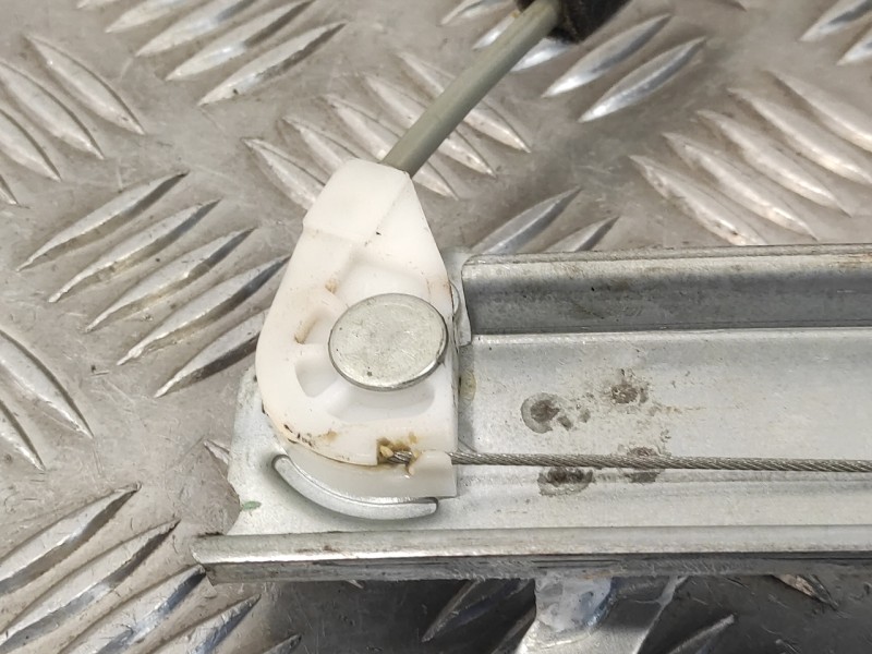 Recambio de elevalunas delantero izquierdo para hyundai i20 active 1.0 tgdi cat referencia OEM IAM 82450C7000  9J05201