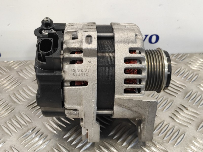 Recambio de alternador para hyundai i20 active 1.0 tgdi cat referencia OEM IAM 3730004950  8400383