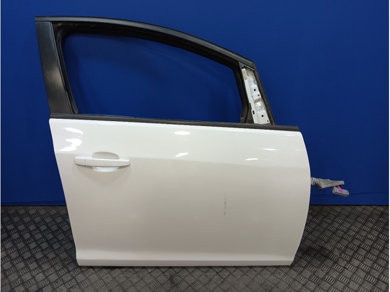 Recambio de puerta delantera derecha para opel astra j lim. enjoy referencia OEM IAM   