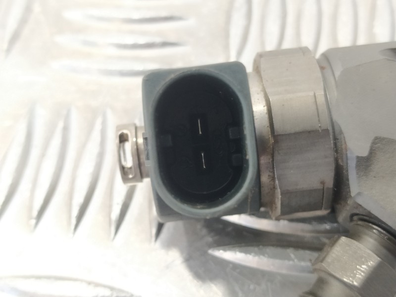 Recambio de inyector para mercedes-benz clase s (w220) berlina referencia OEM IAM A6280700387  0445110094