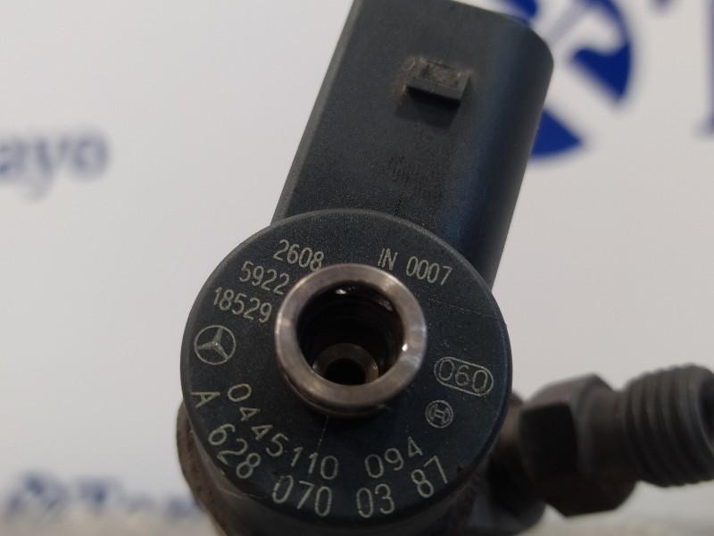Recambio de inyector para mercedes-benz clase s (w220) berlina referencia OEM IAM A6280700387  0445110094