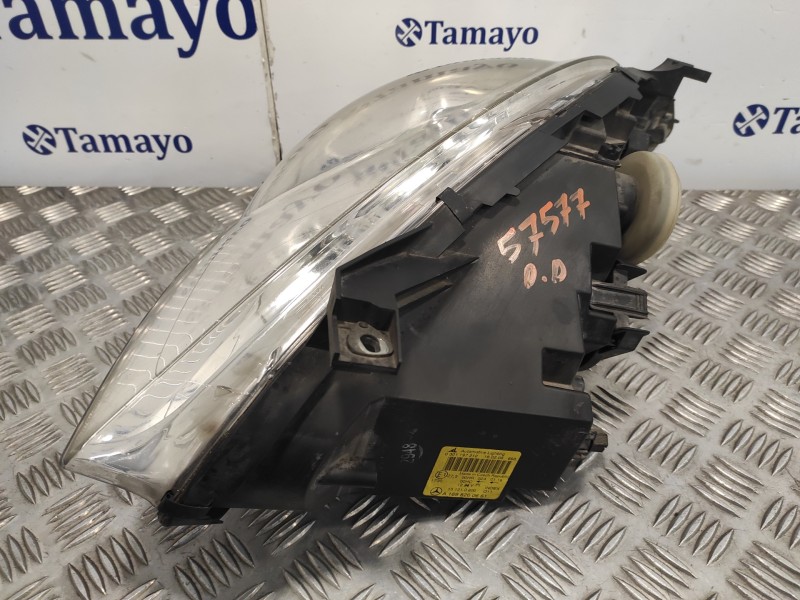 Recambio de faro derecho para mercedes-benz clase a (w169) 2.0 cdi cat referencia OEM IAM A1698200661  0301197212