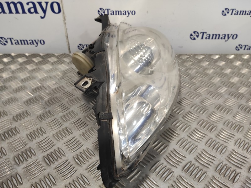 Recambio de faro derecho para mercedes-benz clase a (w169) 2.0 cdi cat referencia OEM IAM A1698200661  0301197212