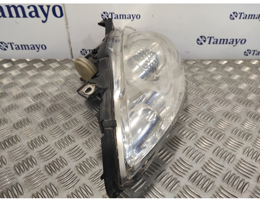 Recambio de faro derecho para mercedes-benz clase a (w169) 2.0 cdi cat referencia OEM IAM A1698200661  0301197212