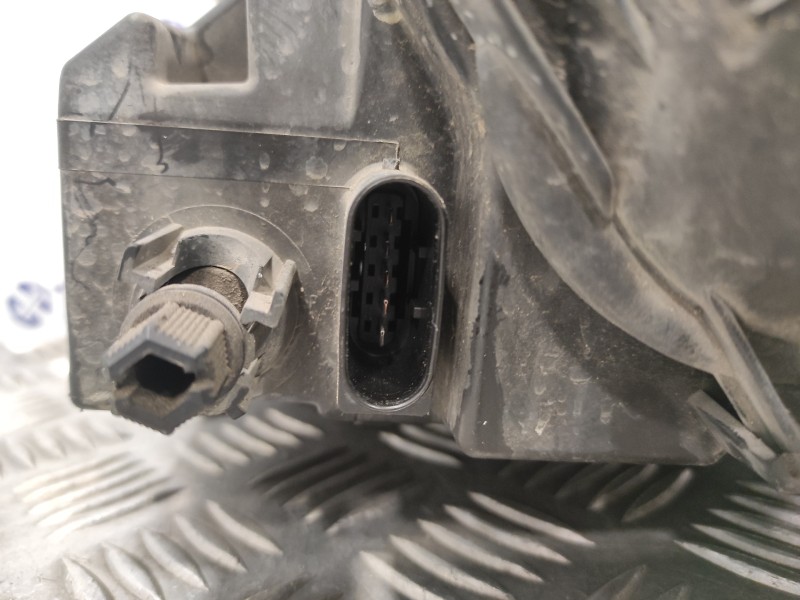 Recambio de faro derecho para mercedes-benz clase a (w169) 2.0 cdi cat referencia OEM IAM A1698200661  0301197212